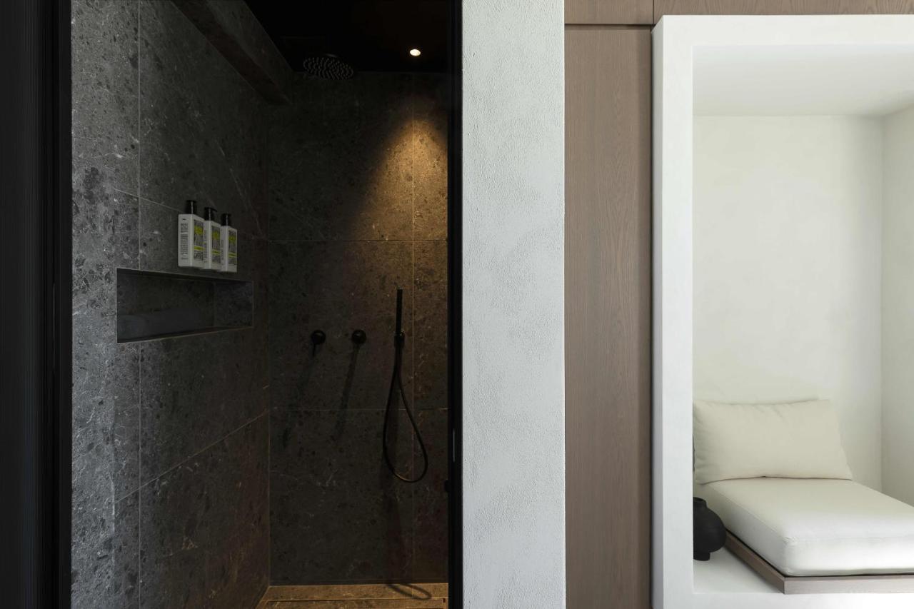 Cubic Mykonos Seafront Design Suites Ornos  Bagian luar foto
