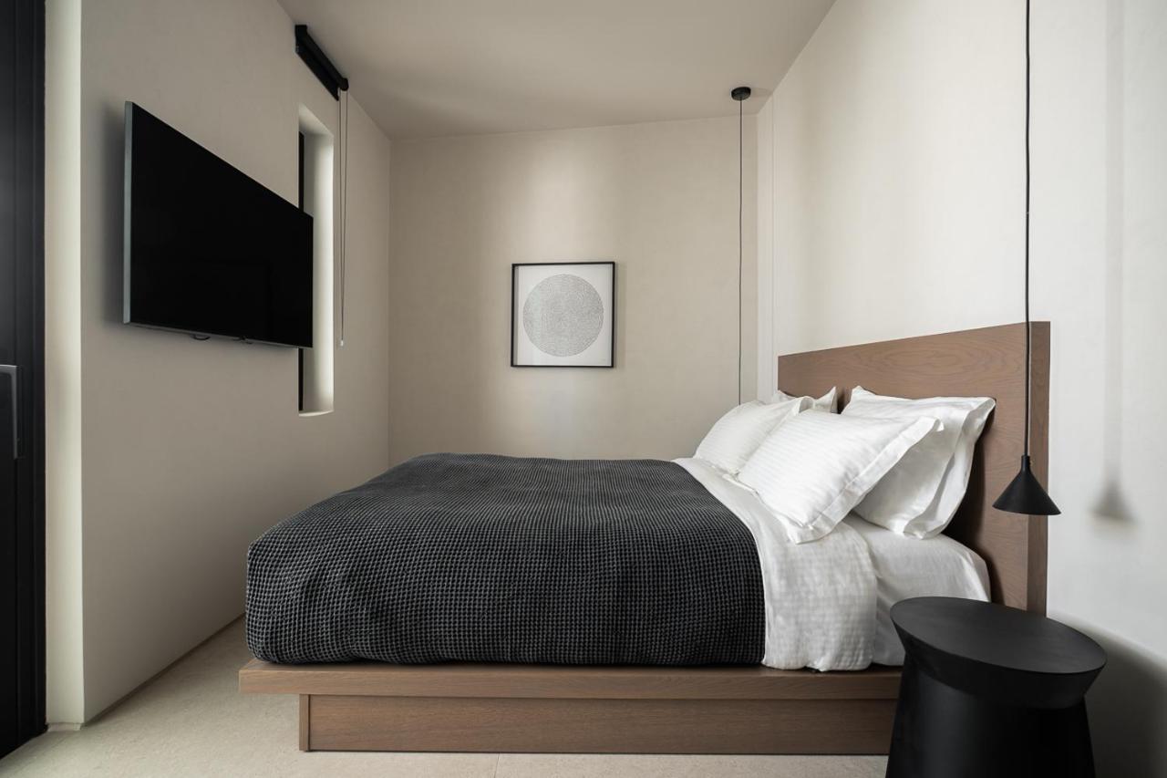 Cubic Mykonos Seafront Design Suites Ornos  Bagian luar foto
