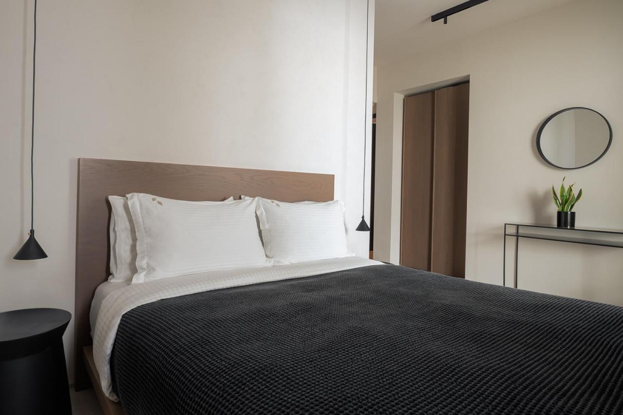 Cubic Mykonos Seafront Design Suites Ornos  Bagian luar foto